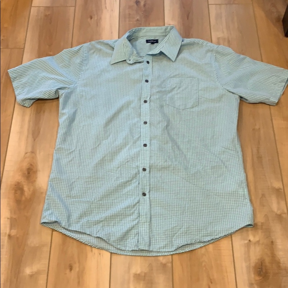 NWOT Short Sleeve Button Down
